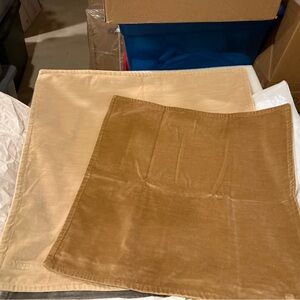 New Pottery Barn Washed Velvet Pillow Cover, Bronze, 20”